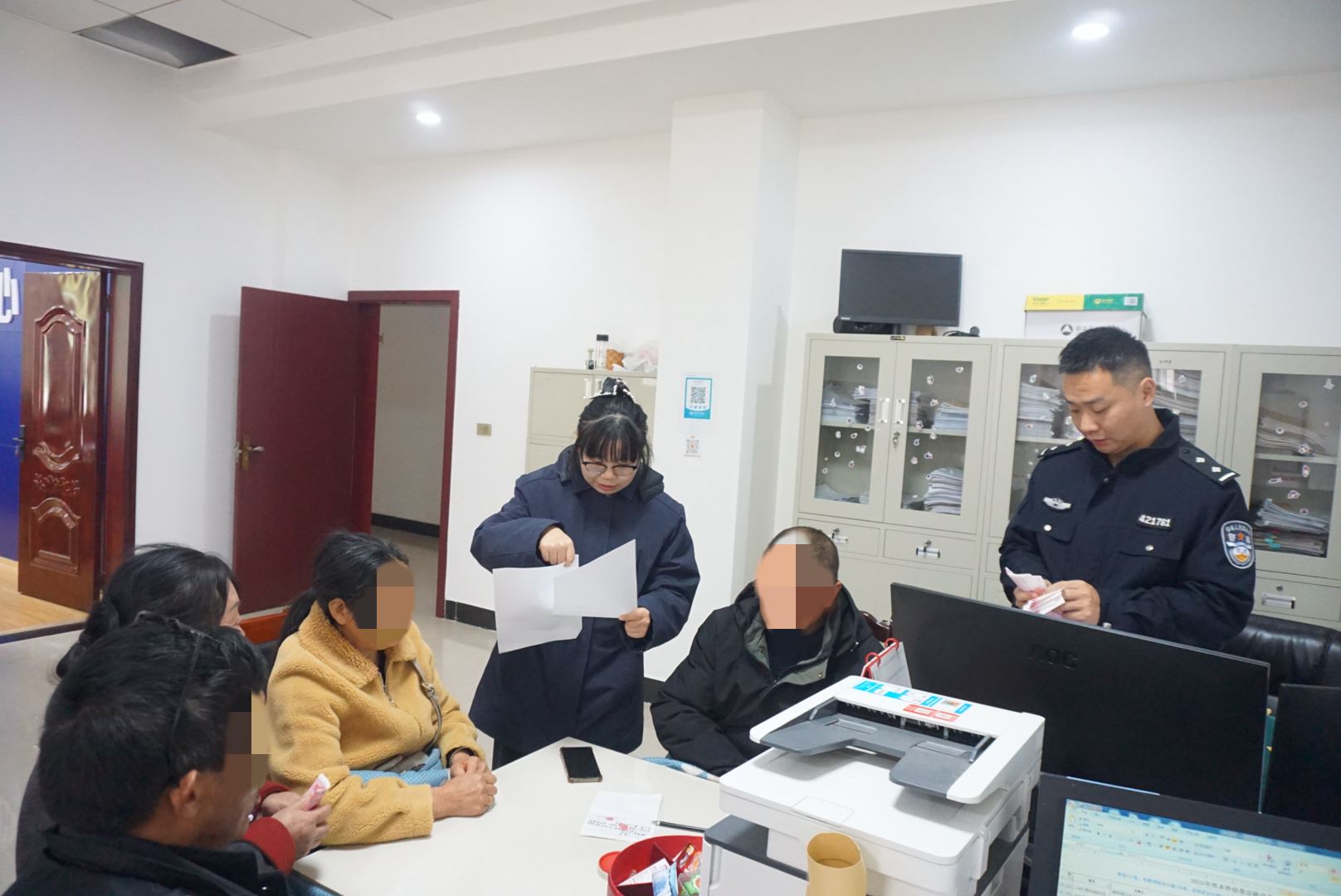 abbe3004cfc35b5b014f6c4f698a384f.jpg abbe3004cfc35b5b014f6c4f698a384f.jpg